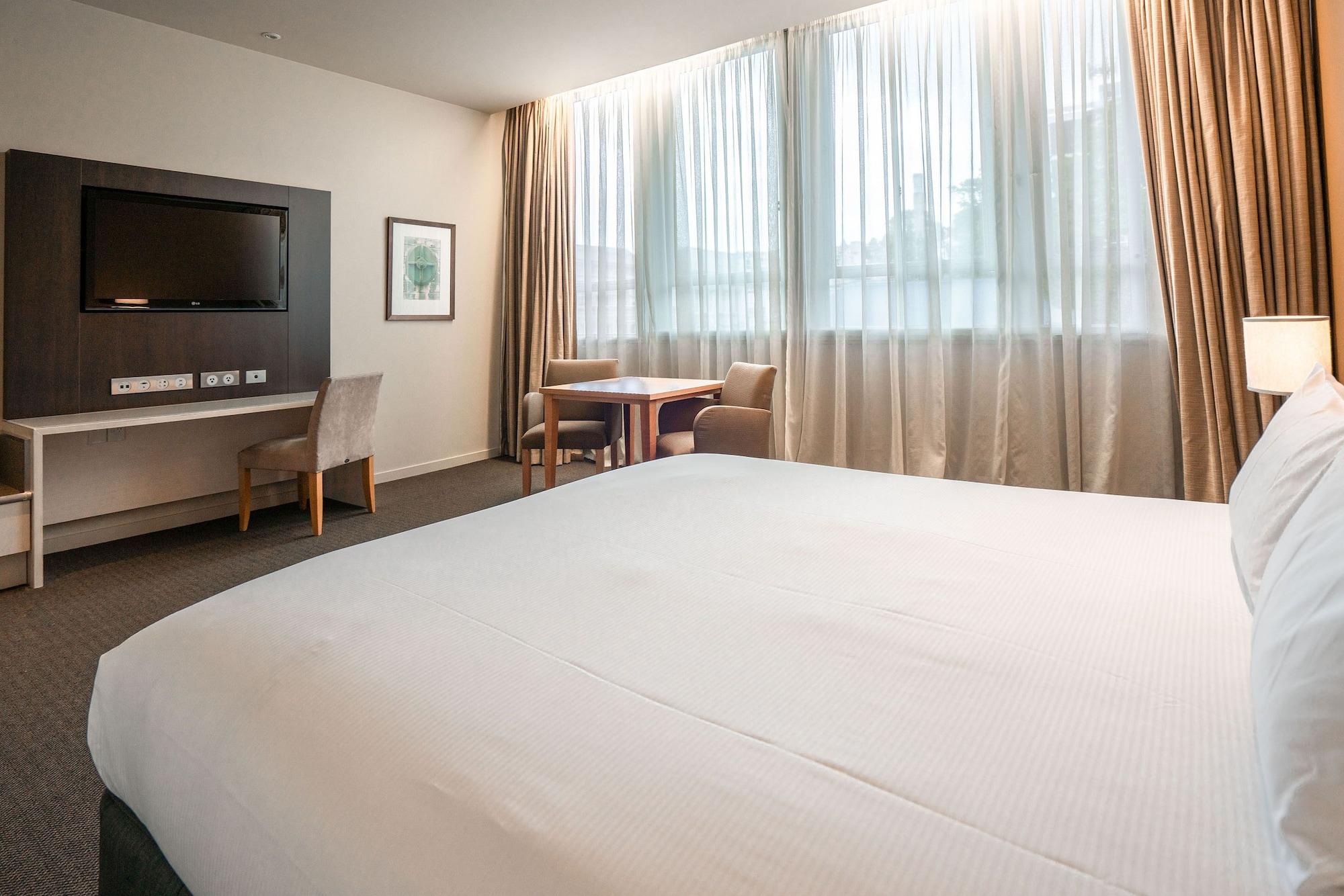 Scenic Hotel Dunedin City Exterior photo